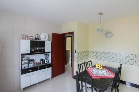 Apartamento para alugar com 80m², 2 quartos e 1 vagaCozinha