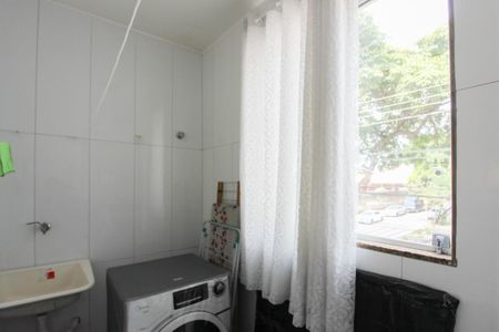 Apartamento para alugar com 80m², 2 quartos e 1 vagaÁrea de Serviço