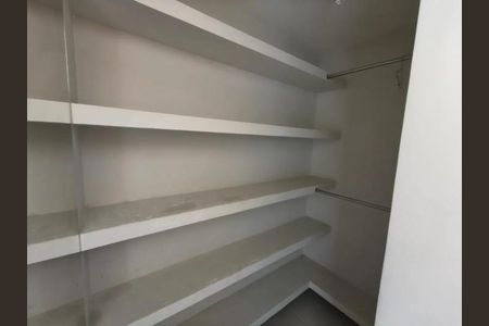 Apartamento para alugar com 2 quartos, 92m² em Santa Mônica, Uberlândia