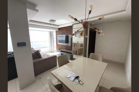 Apartamento para alugar com 2 quartos, 92m² em Santa Mônica, Uberlândia