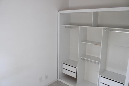Apartamento à venda com 42m², 2 quartos e 1 vagaQuarto 2