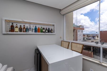 Apartamento para alugar com 60m², 2 quartos e 1 vaga Apartamento para alugar com 60m², 2 quartos e 1 vagaÁrea gourmet