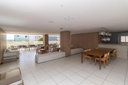 Apartamento para alugar com 60m², 2 quartos e 1 vaga Apartamento para alugar com 60m², 2 quartos e 1 vagaÁrea comum - Salão de festas