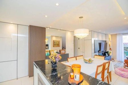 Cozinha  de apartamento para alugar com 3 quartos, 178m² em Rio Branco, Porto Alegre