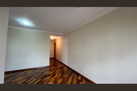 Sala  de apartamento para alugar com 3 quartos, 101m² em Vila Itapura, Campinas