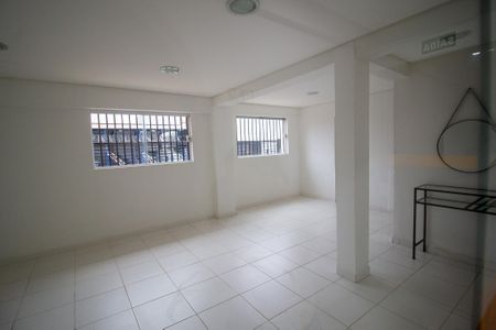 Apartamento para alugar com 56m², 2 quartos e 1 vaga Apartamento para alugar com 56m², 2 quartos e 1 vagaÁrea comum - Salão de festas
