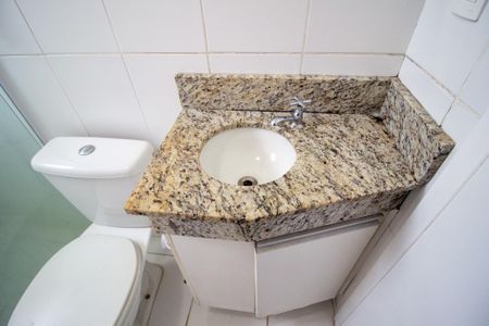 Apartamento para alugar com 56m², 2 quartos e 1 vaga Apartamento para alugar com 56m², 2 quartos e 1 vagaBanheiro