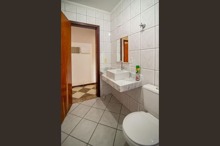 Casa de condomínio para alugar com 175m², 3 quartos e 3 vagas Casa de condomínio para alugar com 175m², 3 quartos e 3 vagasBanheiro