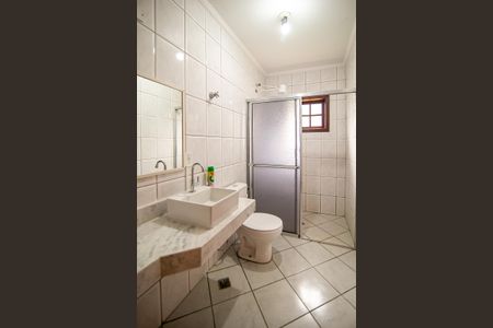 Casa de condomínio para alugar com 175m², 3 quartos e 3 vagas Casa de condomínio para alugar com 175m², 3 quartos e 3 vagasBanheiro