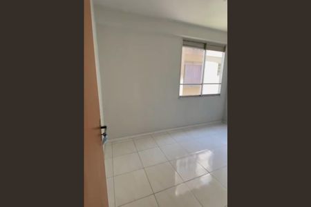 Quarto de apartamento à venda com 2 quartos, 50m² em Irajá, Rio de Janeiro