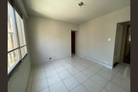 Sala de apartamento à venda com 2 quartos, 50m² em Irajá, Rio de Janeiro