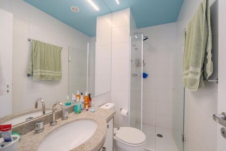 Apartamento à venda com 40m², 1 quarto e 1 vagaBanheiro