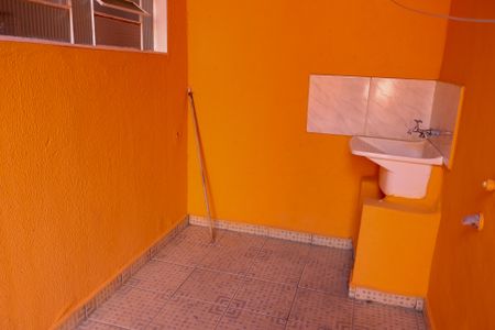 Casa para alugar com 30m², 1 quarto e sem vaga Casa para alugar com 30m², 1 quarto e sem vagaLavanderia