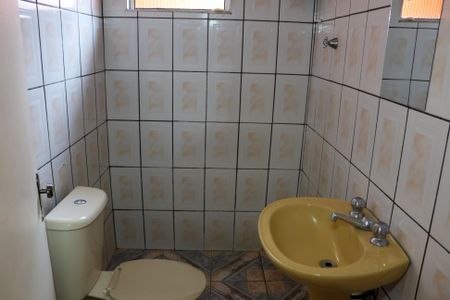 Banheiro de casa para alugar com 1 quarto, 30m² em Jardim D’abril, Osasco
