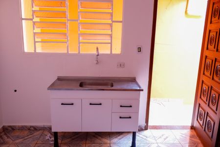Cozinha de casa para alugar com 1 quarto, 30m² em Jardim D’abril, Osasco