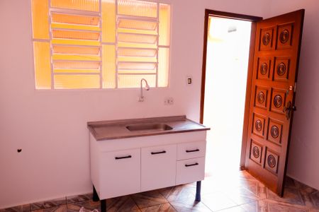 Cozinha de casa para alugar com 1 quarto, 30m² em Jardim D’abril, Osasco