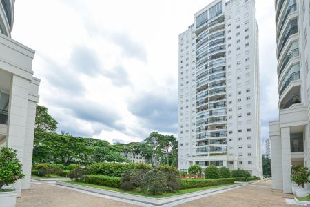 Apartamento à venda com 120m², 3 quartos e 2 vagasFachada