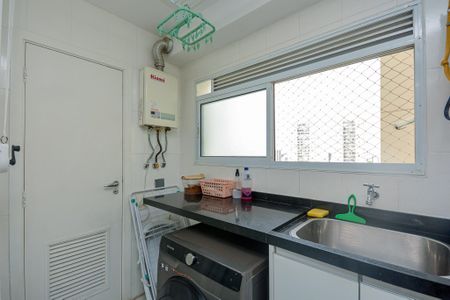 Apartamento à venda com 120m², 3 quartos e 2 vagasÁrea de Serviço
