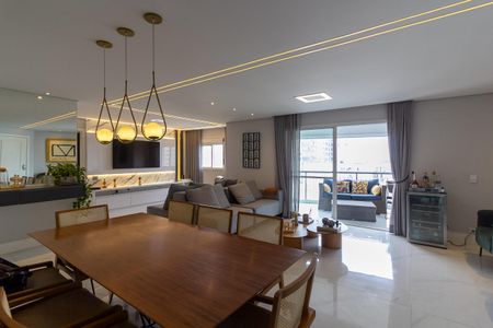 Sala de Estar de apartamento à venda com 3 quartos, 120m² em Vila Campo Grande, São Paulo
