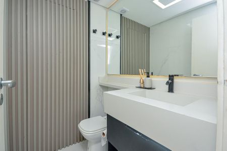 Apartamento à venda com 120m², 3 quartos e 2 vagasBanheiro Suíte 