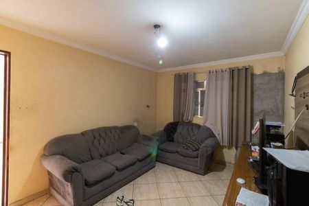 Sala de casa para alugar com 2 quartos, 100m² em Jardim Danfer, São Paulo