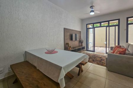 Apartamento para alugar com 125m², 2 quartos e 2 vagasSala