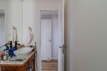 Apartamento à venda com 100m², 3 quartos e 2 vagas Apartamento à venda com 100m², 3 quartos e 2 vagasBanheiro