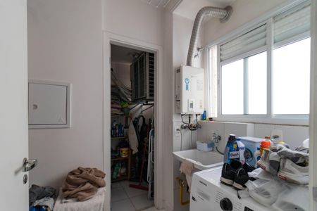 Apartamento à venda com 100m², 3 quartos e 2 vagas Apartamento à venda com 100m², 3 quartos e 2 vagasÁrea de Serviço