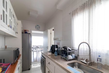 Apartamento à venda com 100m², 3 quartos e 2 vagas Apartamento à venda com 100m², 3 quartos e 2 vagasCozinha