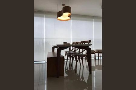 Foto 02 de apartamento à venda com 2 quartos, 65m² em Santo Amaro, São Paulo
