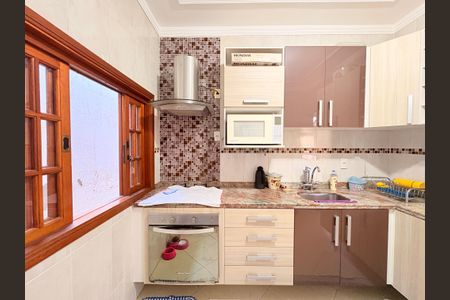 Casa de condomínio à venda com 84m², 3 quartos e 2 vagasCozinha