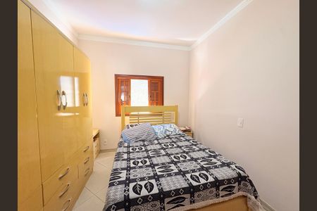 Casa de condomínio à venda com 84m², 3 quartos e 2 vagasSuíte