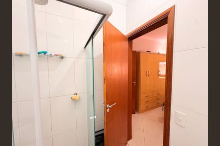 Casa de condomínio à venda com 84m², 3 quartos e 2 vagasBanheiro da Suíte