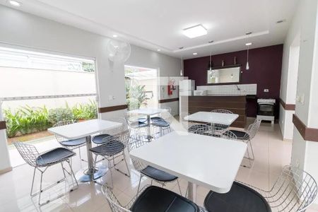 Apartamento para alugar com 47m², 2 quartos e 1 vagaÁrea comum 