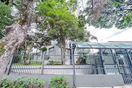 Apartamento à venda com 63m², 2 quartos e 1 vagaFachada com Plaquinha