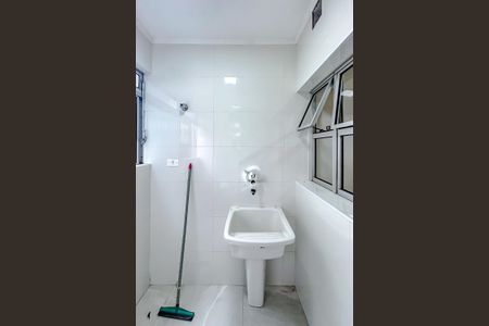 Apartamento à venda com 63m², 2 quartos e 1 vagaÁrea de Serviço