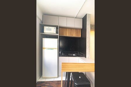 Cozinha de apartamento para alugar com 1 quarto, 36m² em Floresta, Porto Alegre