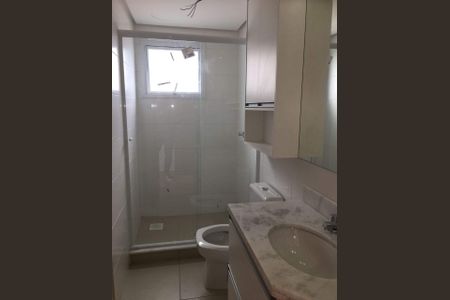 Banheiro 1 de apartamento para alugar com 2 quartos, 59m² em Protásio Alves, Porto Alegre