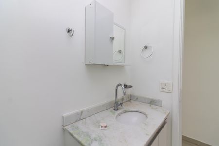 Apartamento à venda com 86m², 3 quartos e 2 vagas Apartamento à venda com 86m², 3 quartos e 2 vagasBanheiro 2