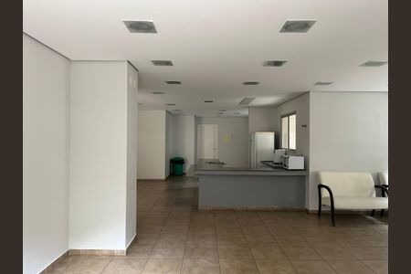 Apartamento para alugar com 54m², 2 quartos e 1 vaga Apartamento para alugar com 54m², 2 quartos e 1 vagaÁrea comum - Salão de festas
