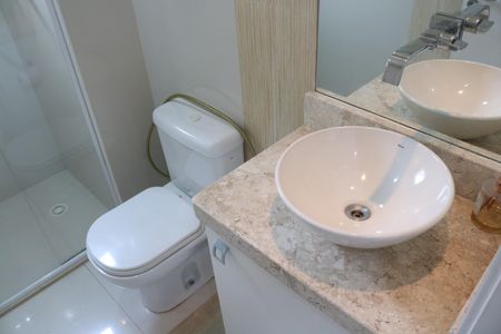 Apartamento para alugar com 54m², 2 quartos e 1 vagaBanheiro 2