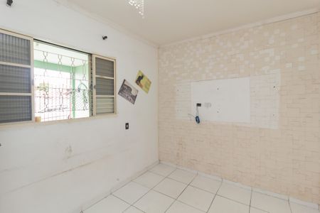 Casa para alugar com 130m², 3 quartos e 1 vaga Casa para alugar com 130m², 3 quartos e 1 vagaSala
