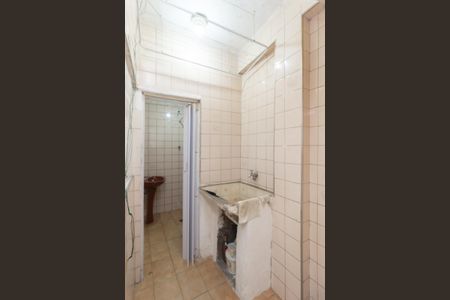 Casa para alugar com 130m², 3 quartos e 1 vaga Casa para alugar com 130m², 3 quartos e 1 vagaBanheiro 1