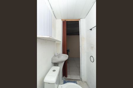 Casa para alugar com 130m², 3 quartos e 1 vaga Casa para alugar com 130m², 3 quartos e 1 vagaBanheiro de Serviço