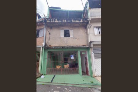 Casa para alugar com 130m², 3 quartos e 1 vaga Casa para alugar com 130m², 3 quartos e 1 vagaFachada