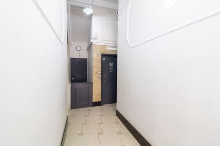 Apartamento à venda com 100m², 2 quartos e sem vagaHall de entrada