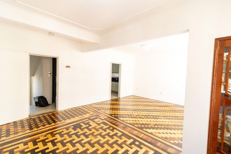 Apartamento à venda com 100m², 2 quartos e sem vagaSala