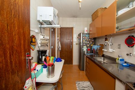 Apartamento à venda com 90m², 3 quartos e 1 vagaCOZINHA