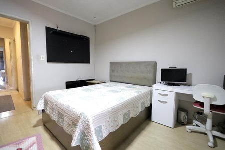 Casa para alugar com 132m², 2 quartos e 2 vagasQuarto 2