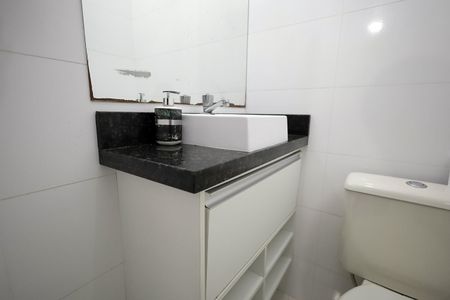 Casa para alugar com 132m², 2 quartos e 2 vagasBanheiro 1